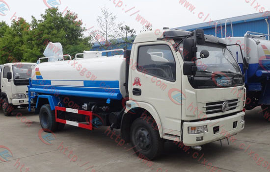 國四五方灑水車